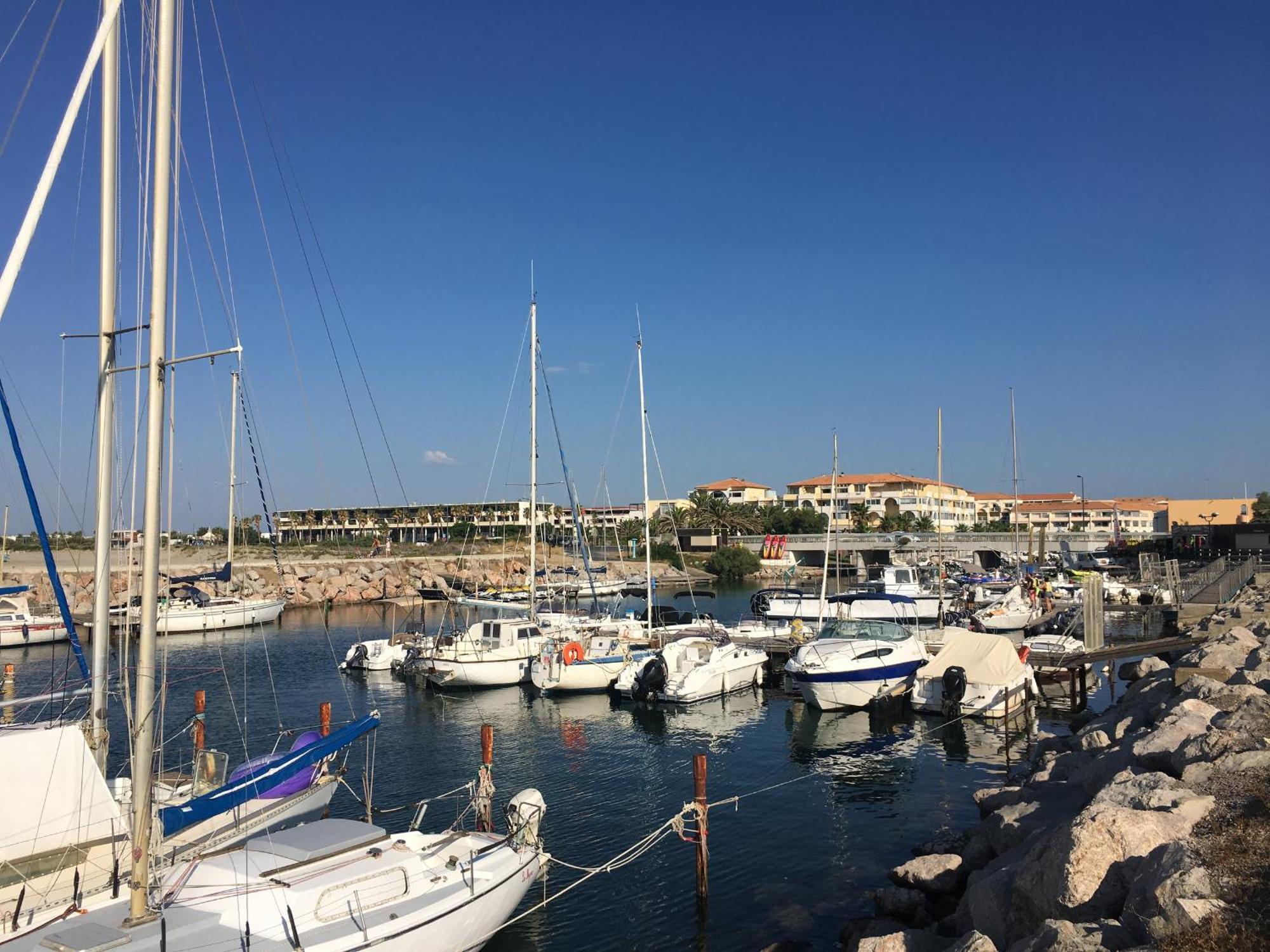 Sète Appartement 2 Pieces Avec Terrasse 25M² Et Parking A 50M De La Plage - Fr-1-338-114 מראה חיצוני תמונה